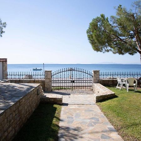 Вилла Seaside Haven Kineta Экстерьер фото